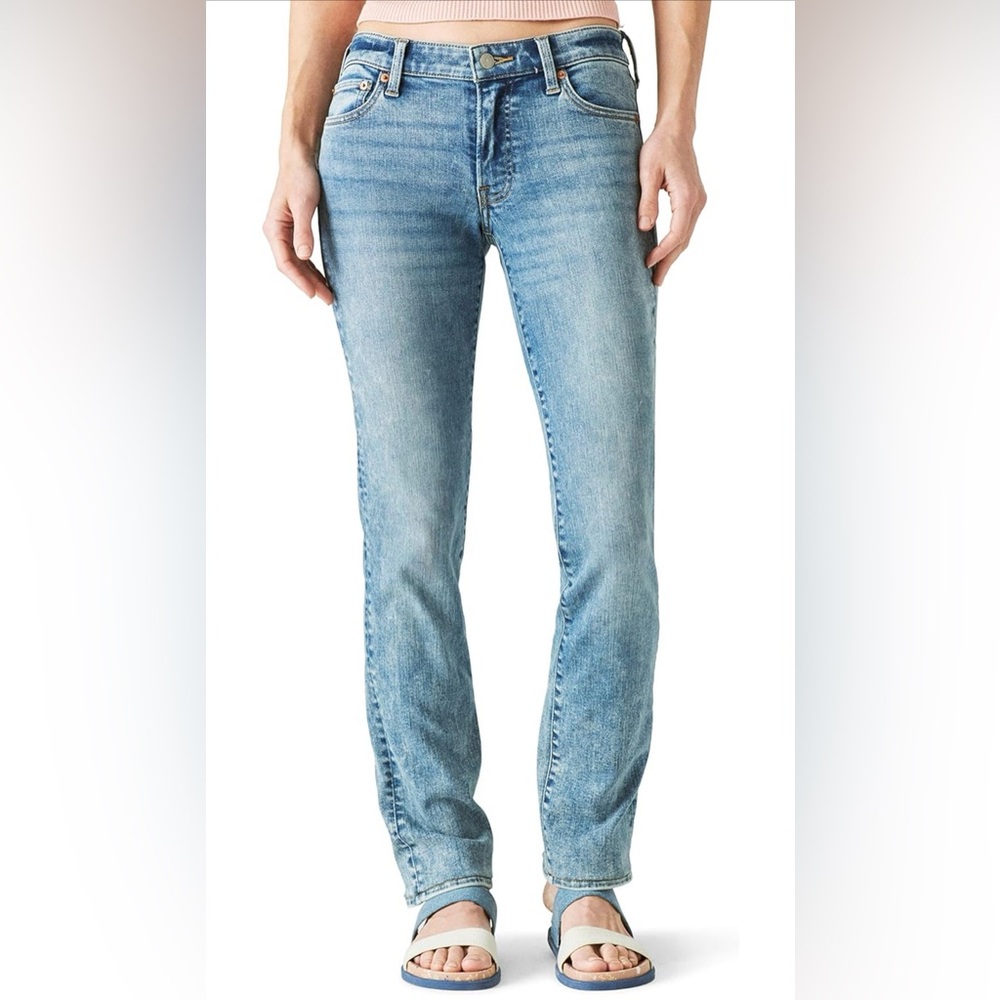 Lucky Brand Mid rise straight leg Jeans.women Size 14 x 30,or Men 32 x 30,Lyric